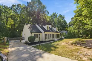 9112 Hinson Dr, Charlotte, NC 28105 - Photo 45