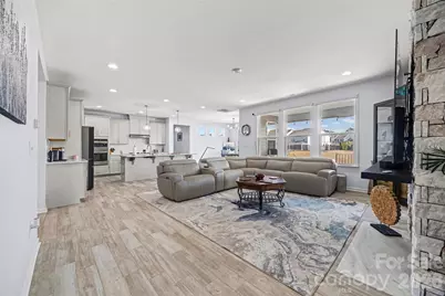 16203 Tulloch Road, Charlotte, NC 28278 - Photo 11