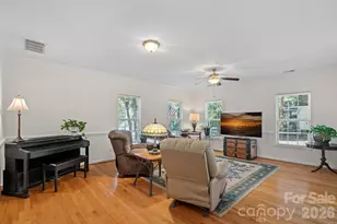 390 Robinson Rd, Mooresville, NC 28117 - Photo 17