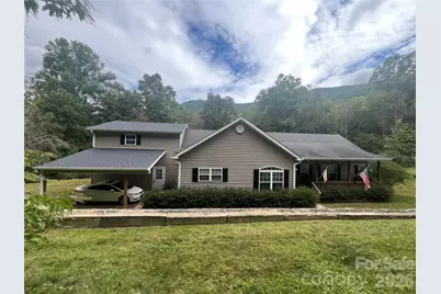 201 S Face Lane, Burnsville, NC 28714 - Photo 5