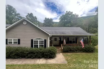 201 S Face Lane, Burnsville, NC 28714 - Photo 1