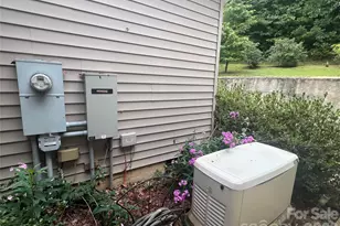 201 S Face Ln, Burnsville, NC 28714 - Photo 27