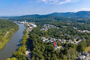 9 Carraway Ct, Asheville, NC 28804 - Photo 3