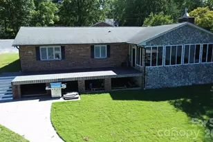 4935 Vagabond Ln, Sherrills Ford, NC 28673 - Photo 17