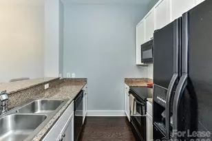 115 E Park Ave, Charlotte, NC 28203 - Photo 11
