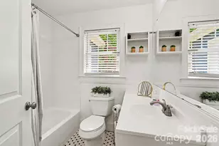 1013 Spruce St, Charlotte, NC 28203 - Photo 9