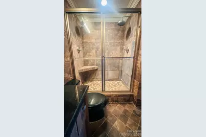300 W 5th Street, Charlotte, NC 28202 - Photo 15