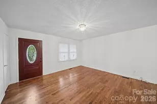1435 Green Cir Dr, Gastonia, NC 28054 - Photo 3