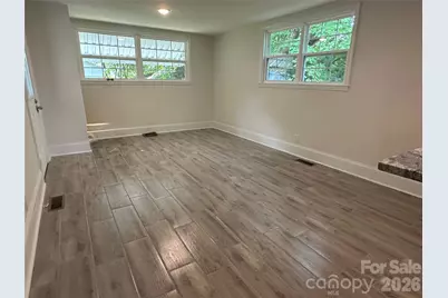 1900 Peachtree Street, Winston Salem, NC 27107 - Photo 9