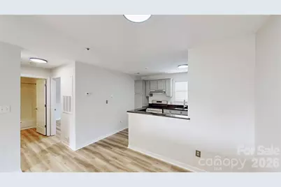 525 Olmsted Park Place #M, Charlotte, NC 28203 - Photo 11