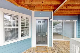 525 Olmsted Park Pl, Charlotte, NC 28203 - Photo 1