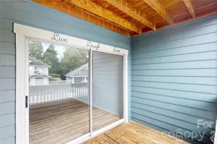 525 Olmsted Park Pl, Charlotte, NC 28203 - Photo 25
