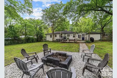 5212 Pine Drive, Charlotte, NC 28269 - Photo 13