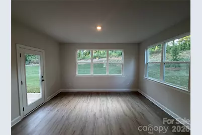 552 Carolyn Lane, Charlotte, NC 28213 - Photo 7