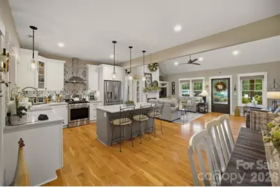 124 Beechmont Drive, Morganton, NC 28655 - Photo 5