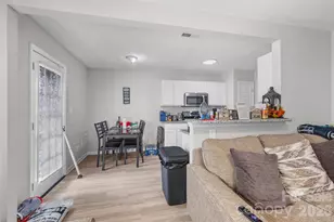 5413 Esther Ln, Charlotte, NC 28214 - Photo 7