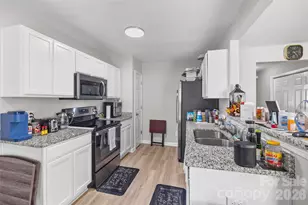 5413 Esther Ln, Charlotte, NC 28214 - Photo 9
