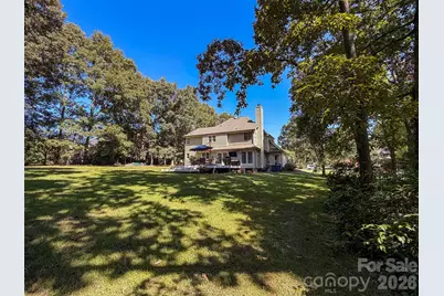 1740 29th Avenue Place NE, Hickory, NC 28601 - Photo 3