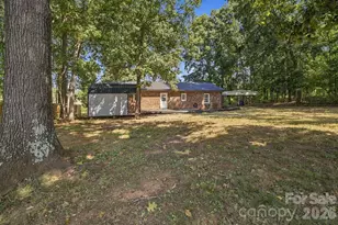 3231 Frazier Dr, Claremont, NC 28610 - Photo 37