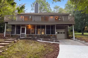 4043 Windward Dr, Tega Cay, SC 29708 - Photo 5