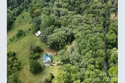 9999 Royal Knoll Drive, Hendersonville, NC 28792 - Photo 11