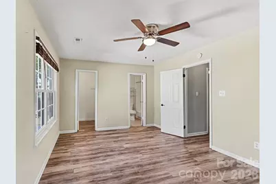 8521 Castle Pine Court, Charlotte, NC 28226 - Photo 13