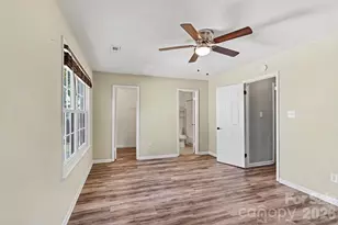 8521 Castle Pine Ct, Charlotte, NC 28226 - Photo 13