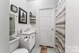 121 Regatta Ln, Mooresville, NC 28115 - Photo 23