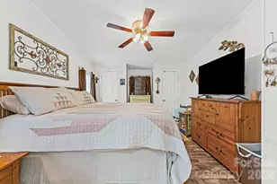 121 Regatta Ln, Mooresville, NC 28115 - Photo 17