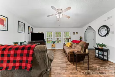 121 Regatta Lane, Mooresville, NC 28115 - Photo 9