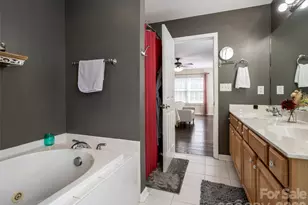 273 Cross Creek Dr, Marion, NC 28752 - Photo 23