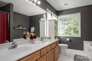 273 Cross Creek Dr, Marion, NC 28752 - Photo 21