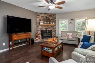 273 Cross Creek Dr, Marion, NC 28752 - Photo 9