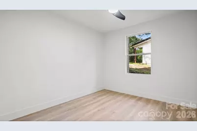 3320 Winterfield Place, Charlotte, NC 28205 - Photo 33