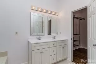 11320 Hunters Landing Dr, Charlotte, NC 28273 - Photo 15