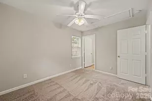619 Pennsylvania Ave, Charlotte, NC 28216 - Photo 19