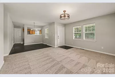 619 Pennsylvania Avenue, Charlotte, NC 28216 - Photo 3