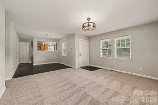 619 Pennsylvania Ave, Charlotte, NC 28216 - Photo 3