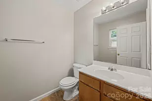 619 Pennsylvania Ave, Charlotte, NC 28216 - Photo 23