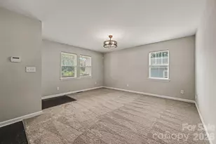 619 Pennsylvania Ave, Charlotte, NC 28216 - Photo 21