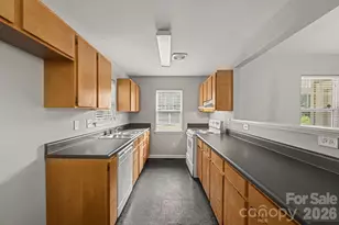 619 Pennsylvania Ave, Charlotte, NC 28216 - Photo 11