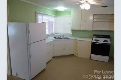 1802 Pennsylvania Avenue, Kannapolis, NC 28083 - Photo 5