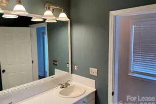 2909 Manor Rd, Charlotte, NC 28209 - Photo 21