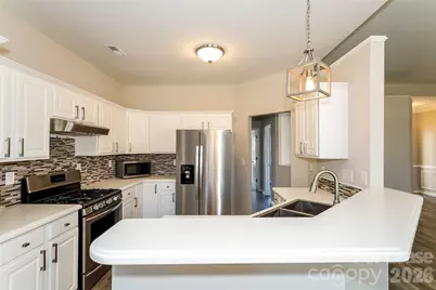 16203 Wrights Ferry Road, Charlotte, NC 28278 - Photo 5