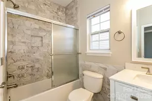 16203 Wrights Ferry Rd, Charlotte, NC 28278 - Photo 13