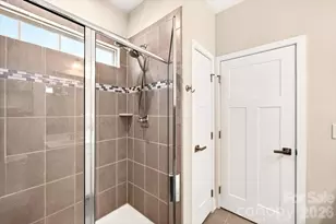 1728 Town Oak Ln, Charlotte, NC 28205 - Photo 31