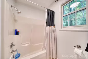 163 Canaan Dr, Candler, NC 28715 - Photo 29
