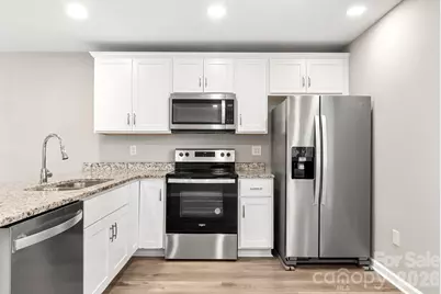2427 Carrington Court, Charlotte, NC 28208 - Photo 11
