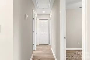 2427 Carrington Ct, Charlotte, NC 28208 - Photo 15