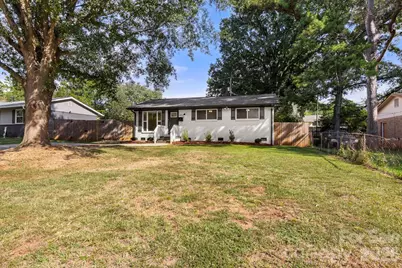 2427 Carrington Court, Charlotte, NC 28208 - Photo 35
